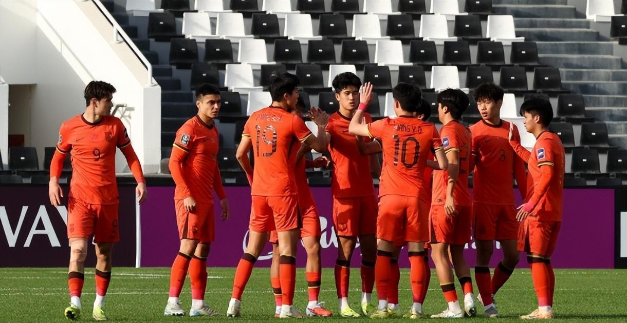 db真人官网-U23国足3场小组赛涉险晋级，却暴露两个大软肋，进了 8强也难走远