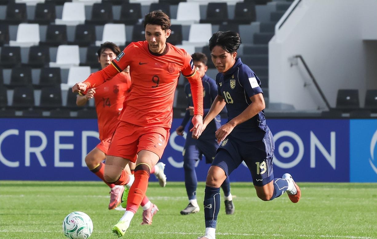 db真人官网-U23国足3场小组赛涉险晋级，却暴露两个大软肋，进了 8强也难走远